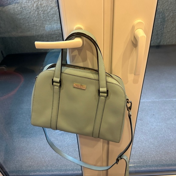 Kate Spade bag !! - Picture 2 of 3